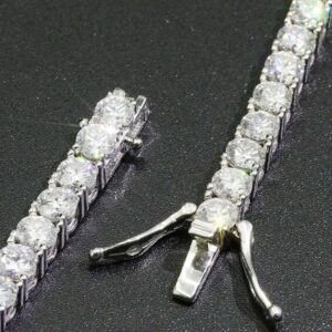 MOISSANITE BRACELETS