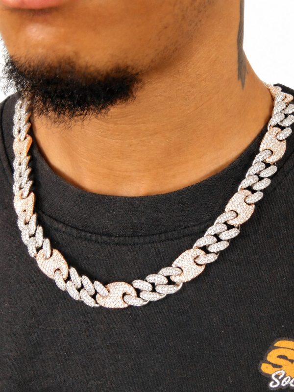 16mm Iced Out Gucci Link Chain in Rose Gold/ White Gold