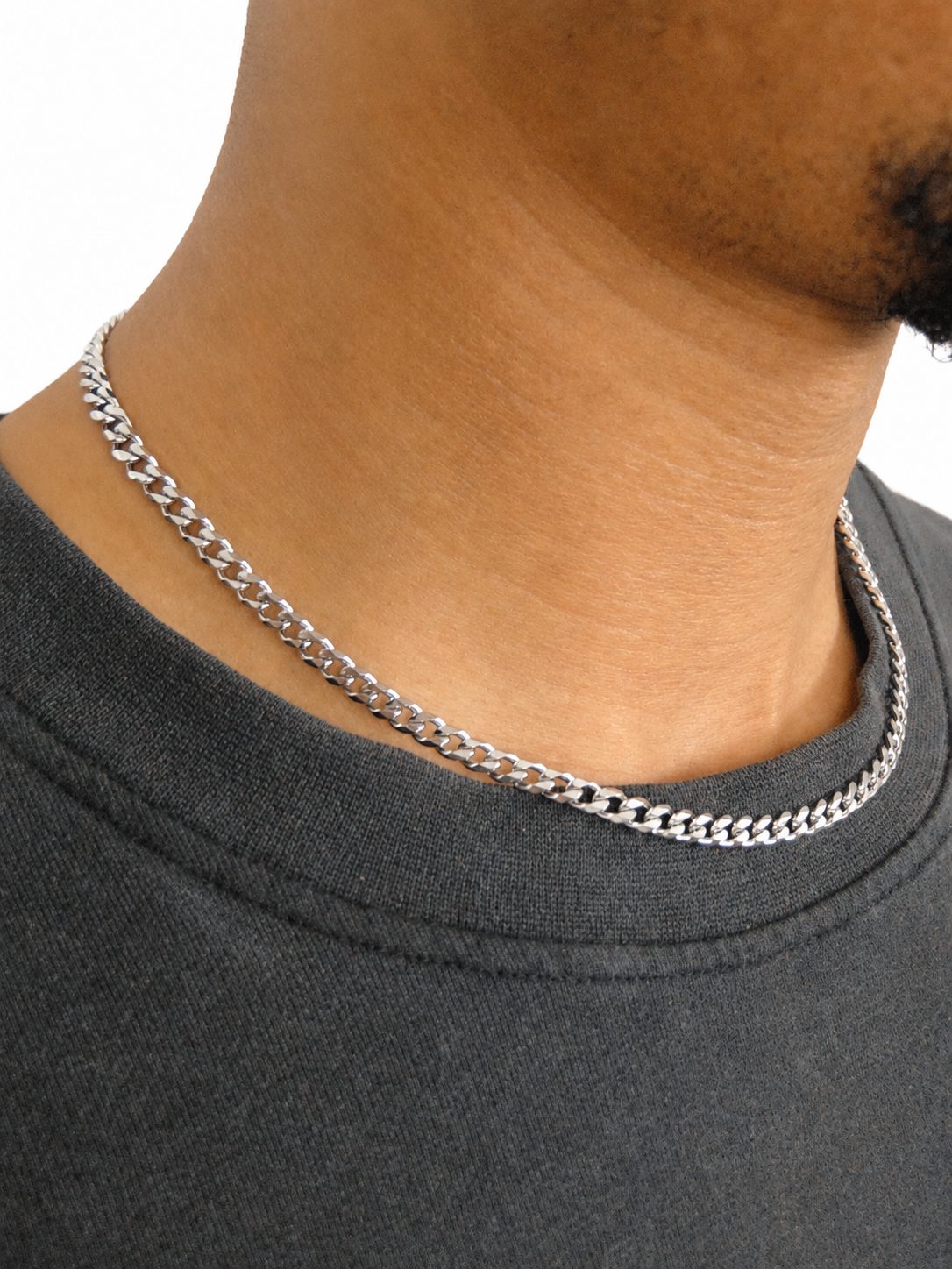5mm Curb Link Chain in White Gold - Image 2